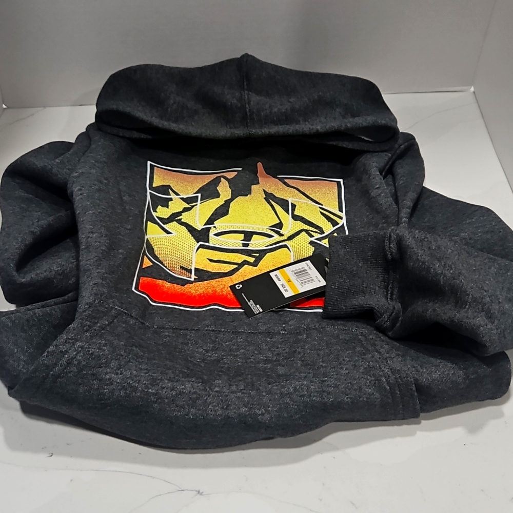 Underarmour super warm hoodie size youth medium New!!
